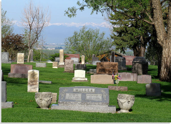Mizpah Cemetery at the edge of town...