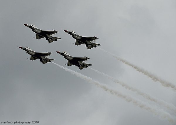 USAF Thunderbirds...