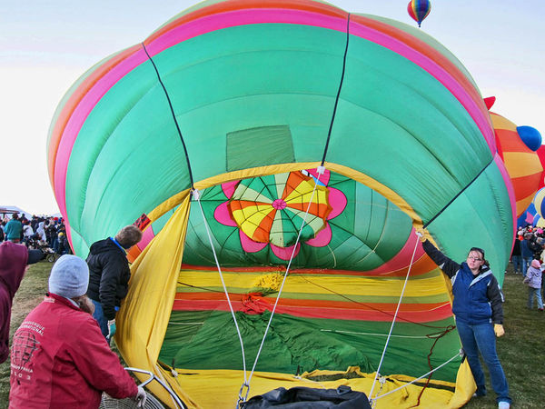 Inflating balloons...