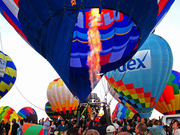Big burn to get the balloon started upward...
