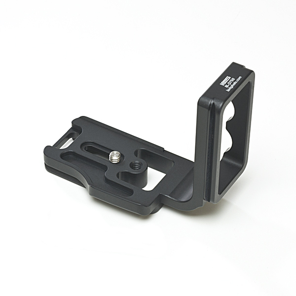 Tripod L-bracket for Nikon D750: $135...