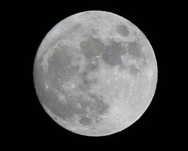 Moon 300mm...