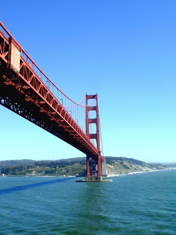 Golden Gate Bridge, San Francisco, CA...
