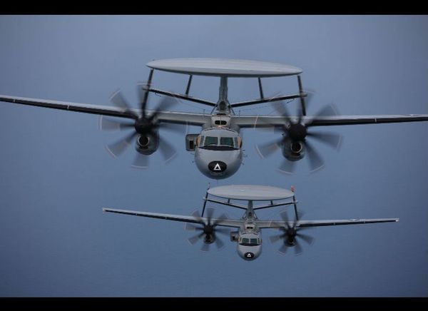 E-2 Hawkeye Recon, C&C Planes In Flight...