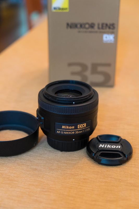 35mm f/1.8 - SOLD...