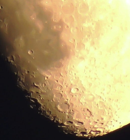 Lower part of the moon with enlargement, contrast ...