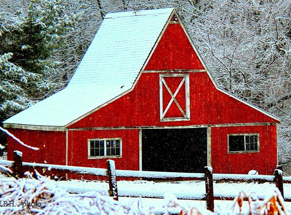 red barn in the snow...