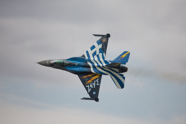 Helenic Air Force F16...