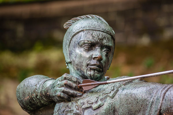 180mm lens - Robin Hood statue detail...