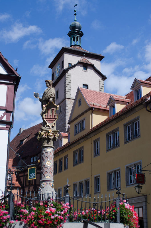 no.5 Fountain and tower Rothenburg...