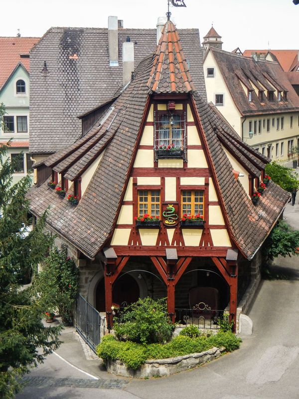 no. 10 my favorite house in Rothenburg taken from ...