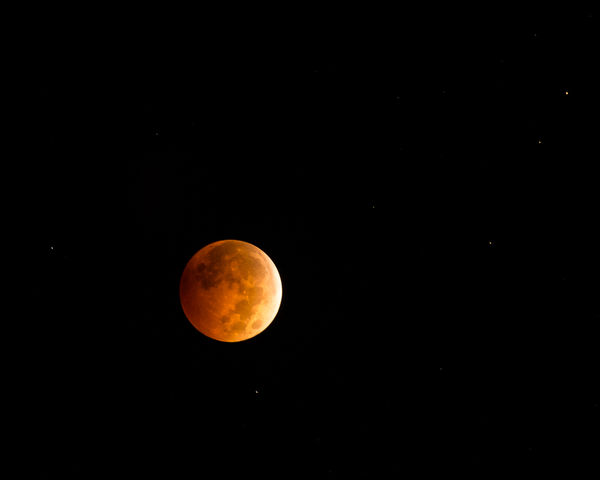 October 2014 full lunar eclipse before dawn....