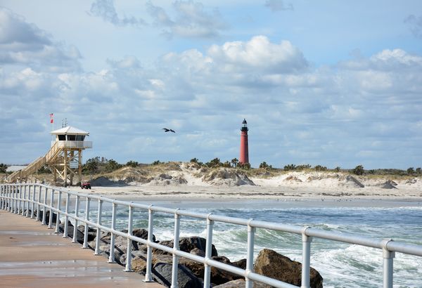 Windy day at the jetty: Scenes from the Ponce Inlet jetty and beach ...