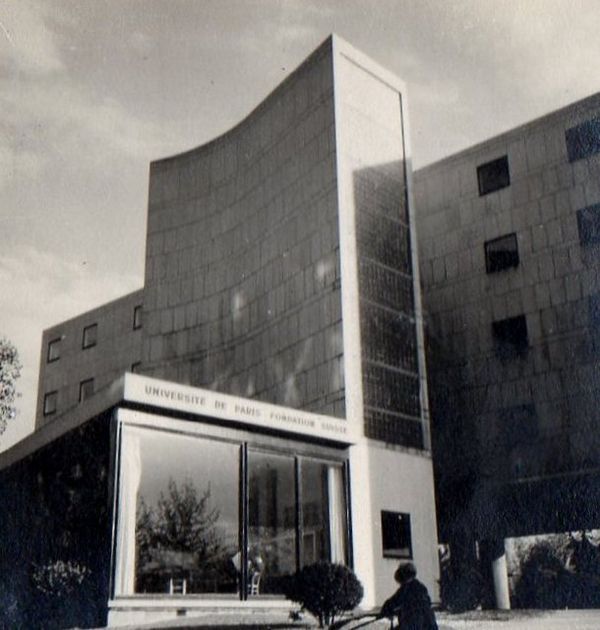 Swiss Pavillion- Le Corbusier esign (1930)...