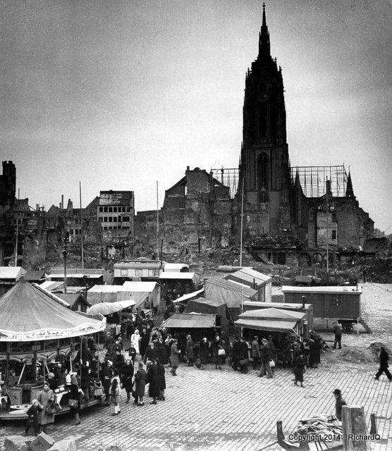 Christmas Fair in the Romerplatz - Dec. 1947...