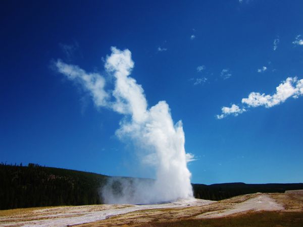 Old Faithful blowing...
