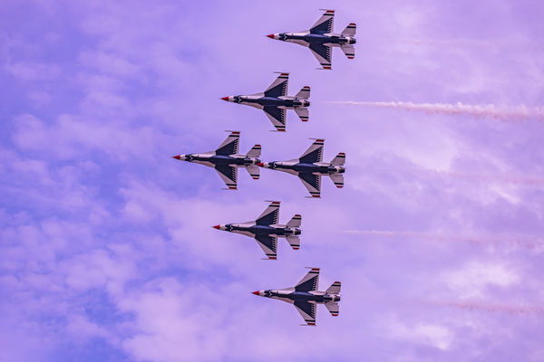 The USAF Thunderbirds overhead...