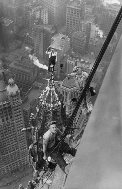 This crew was working on the Woolworth Bldg. NYC, ...