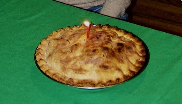 Bill's fav.- Birthday Apple Pie!...