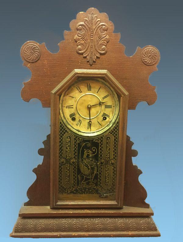 Grandma Fox's mantel clock. This one no longer wor...