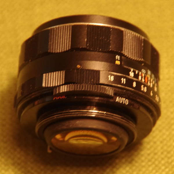 #2: the slide switch next to the base of the lens ...