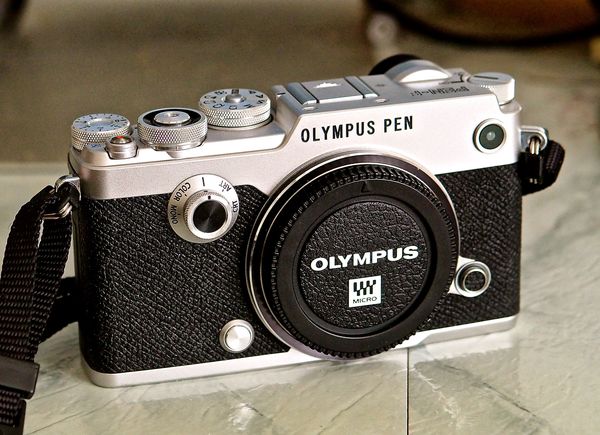 Olympus Pen F again Top Fligh Camera - bid $876.00...