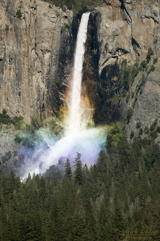Yosemite S Bridalveil Fall And The Elusive Rainbow