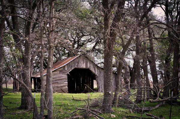 Old barn I shot with a preset called center of att...