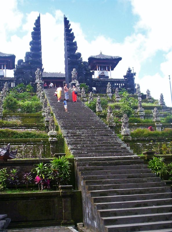 more temple stairs...