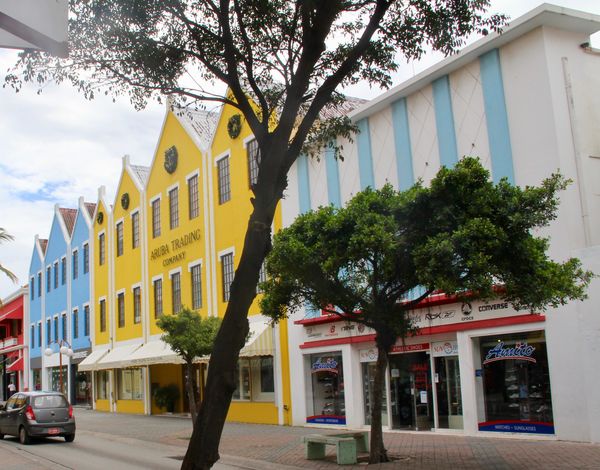 Part of Aruba's shopping district...
