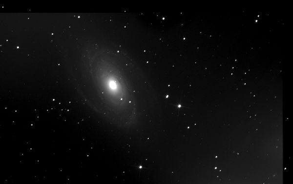 Bode's galaxy{m81} Ursa Major...