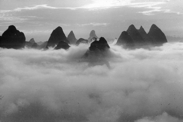 1. Coming in to Guilin above the clouds...