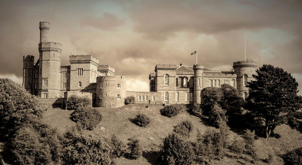 The Inverness "castle" - actually, a civic buildin...