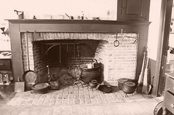 fireplace used for cooking...