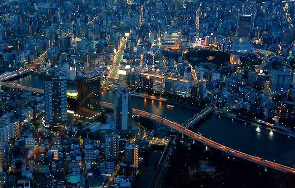 A view of Tokyo at night from Tokyo Tower....