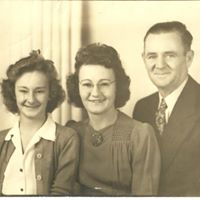 Great Aunt, Step uncle, and 3rd cousin, late 1940'...