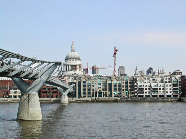 Millenium bridge, London...