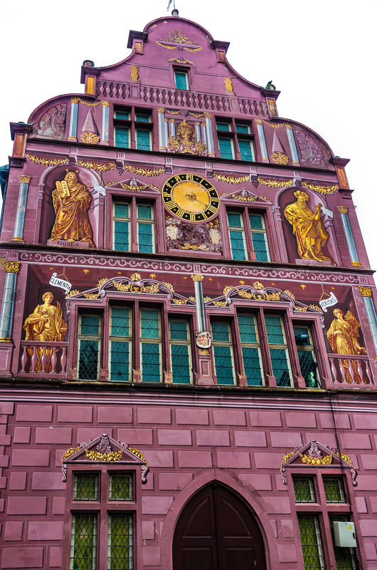 4417 - Façade of the Old Town Hall (1551)...