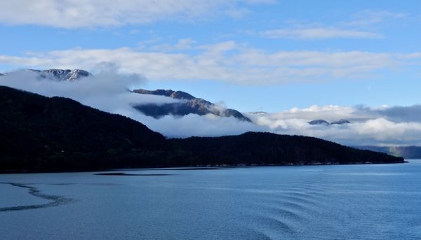 Cruising Hardangerfjord #1...