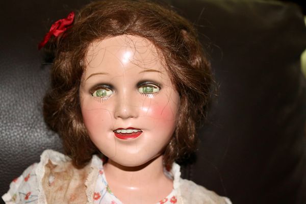 Great condition for being that old ! Ideal doll co...
