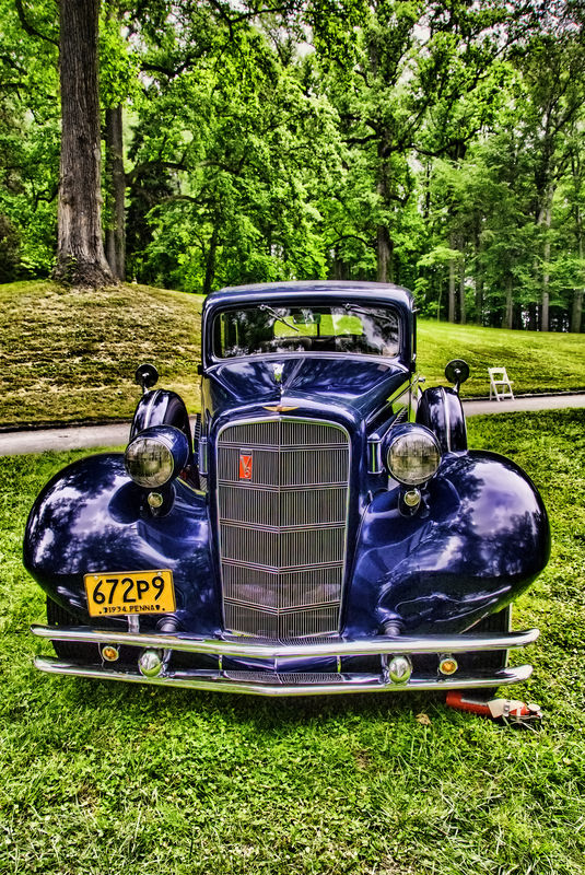 1934 Cadillac V8...