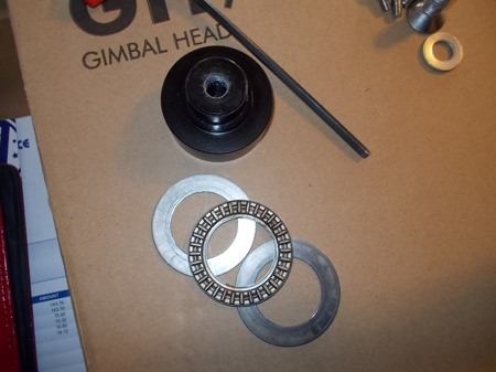 Thrust bearing keeps the mechanism tight without b...