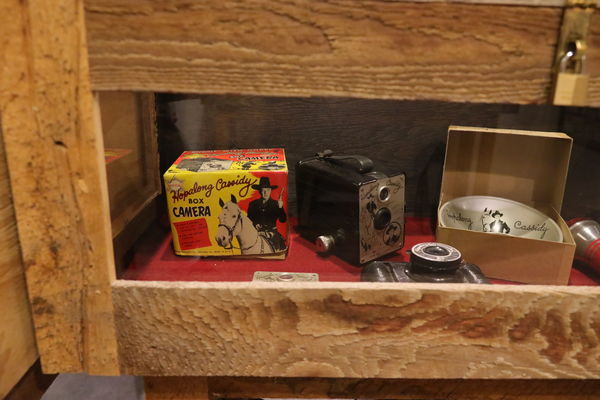 Original Hopalong Cassidy Box Camera Kit....