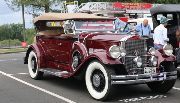 My favorite in the show..Pierce Arrow-1930 I think...