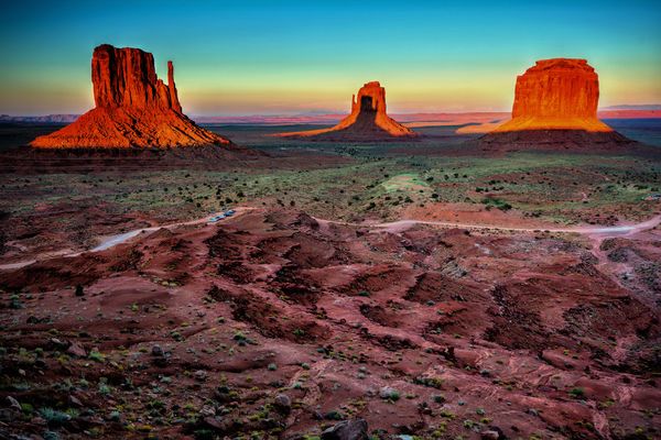 The Monument Valley Mitten Shadow....Happens Twice Each Year: The ...