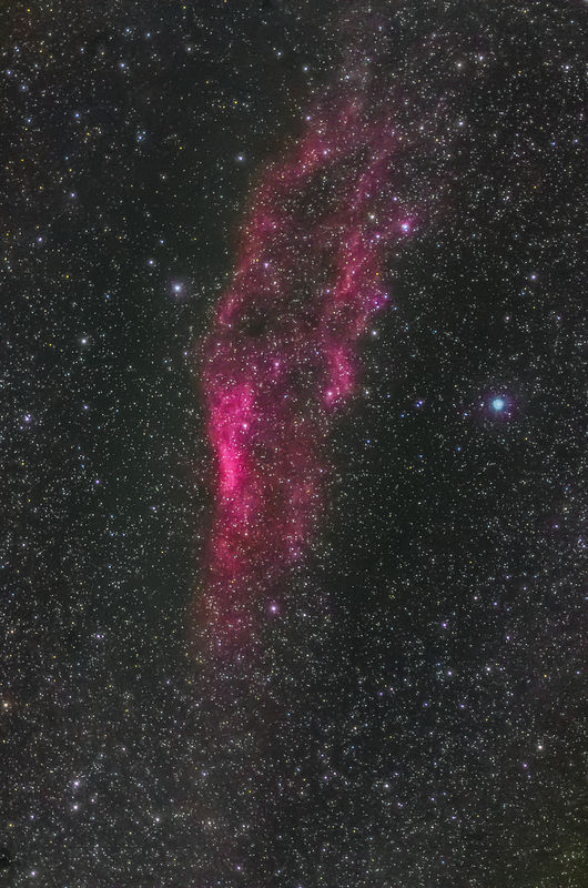 California Nebula (NGC1499)(400mm,f,27x30sec,ISO10...