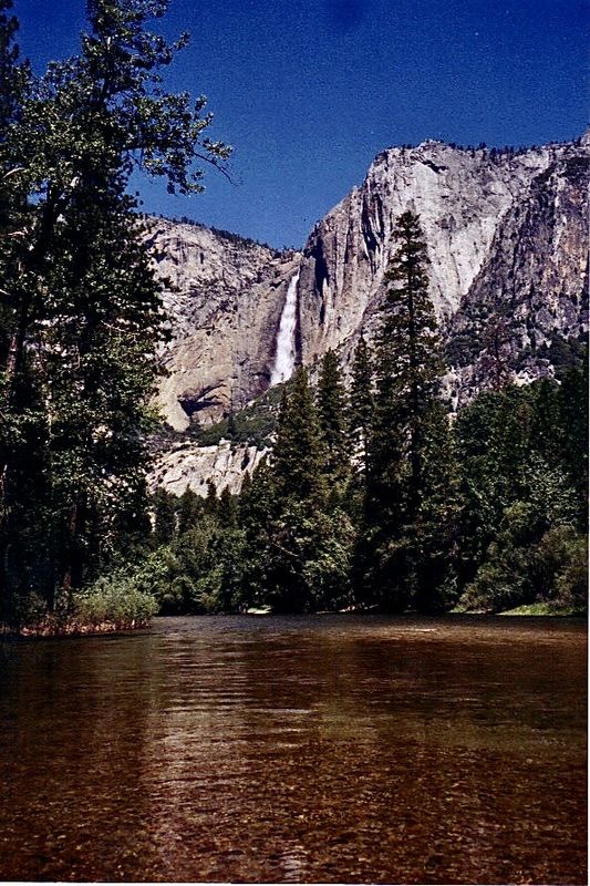 Yosemite Falls from the river! Awesome experience ...