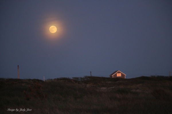 Moon rising..cabin reflecting sun set! Westport, M...