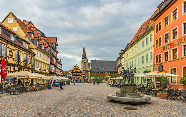 4 - Quedlinburg/Germany - Market square with the f...