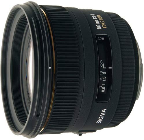 Sigma 50mm, with case...